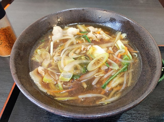 肉野菜あんかけそば