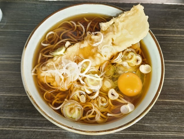 イカ天そば＋生たまご