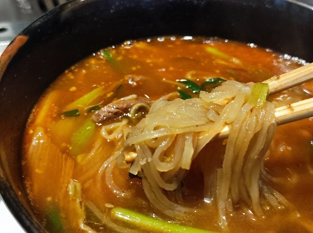 明らかに冷麺の麺とは違うのだよ