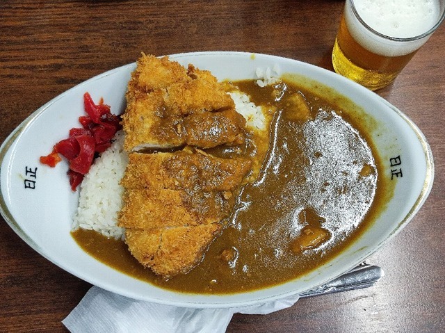 カツカレーとビール