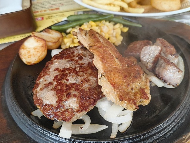 ミックスグリル