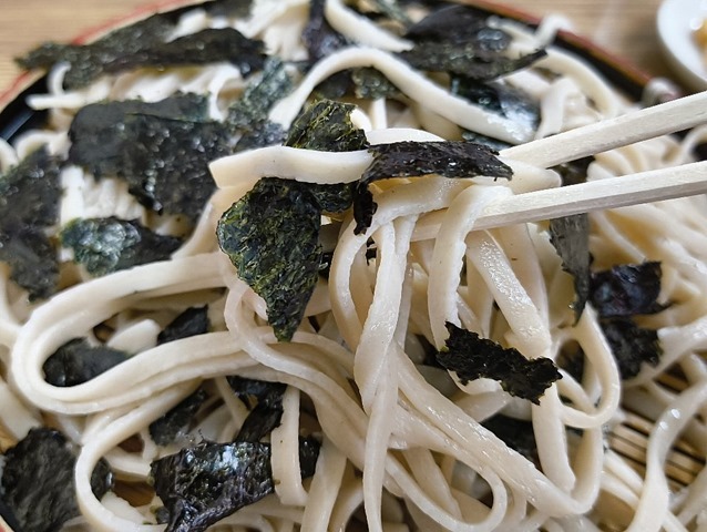 蕎麦が太いぜ