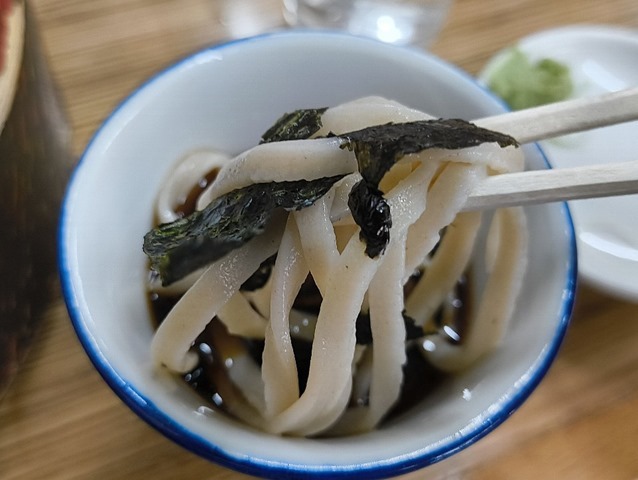 蕎麦汁につけてわしわしと食べるのだ