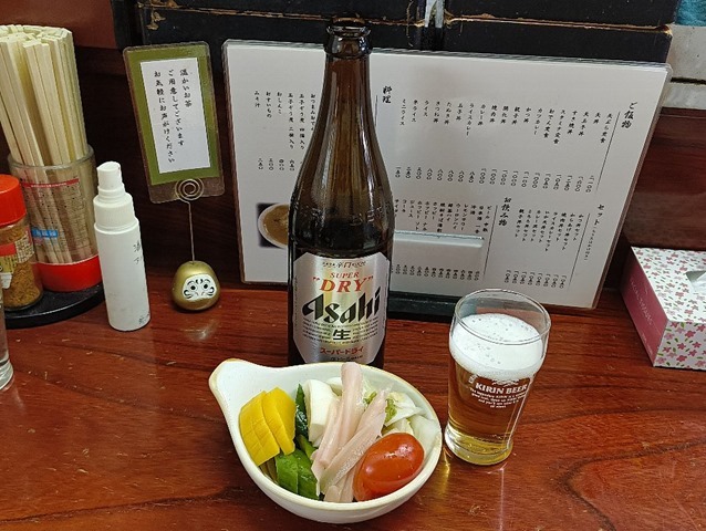 ビールとおしんこ盛り合わせ