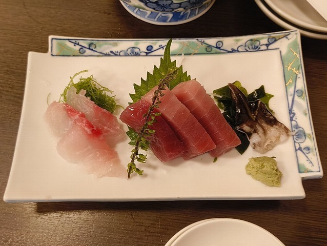 刺身の盛りあわせ