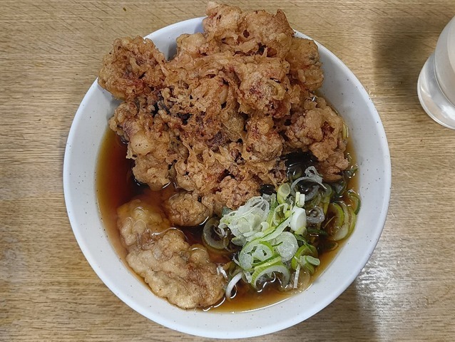 ジャンボゲソ天＋牡蠣天＋太そば（小盛）