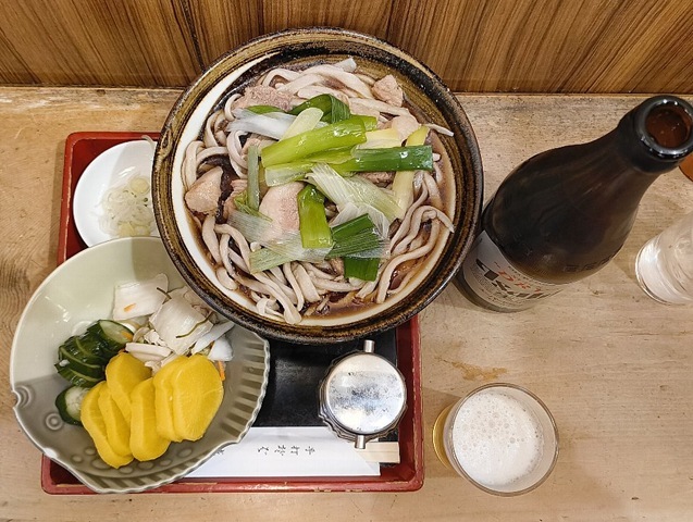 冷やし肉南ばんそば大盛 （冷や肉大）とおしんことビール