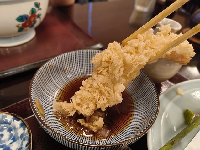 最後にえび天を食べる
