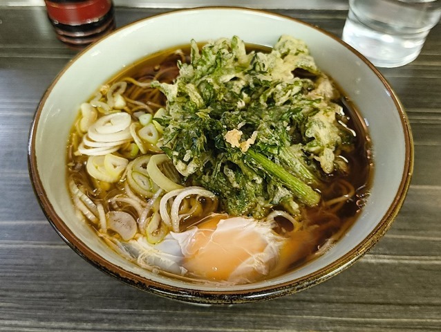 春菊天そば＋生たまご≒春菊天玉そば