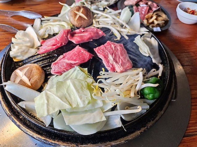 遠野食肉センターでジンギスカン