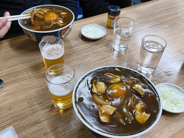 息子とあたしのカレー南蛮そば玉落とし（大盛）