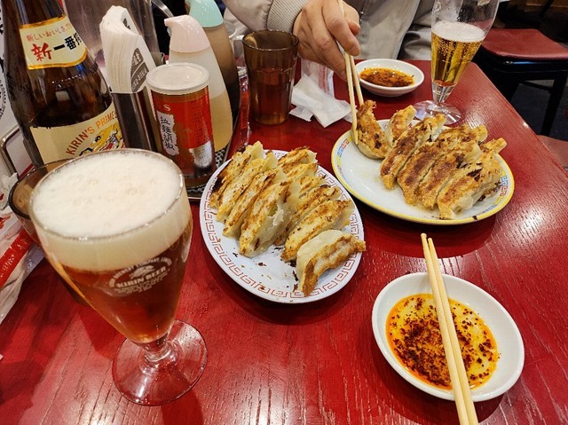 しんちゃん餃子と元祖焼き餃子