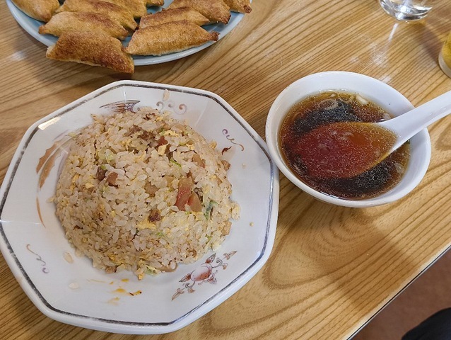 チャーハンとスープ