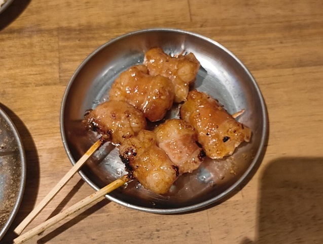 牛マルチョウ串
