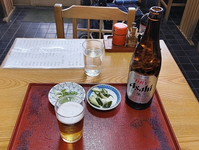 ビールとおしんこ