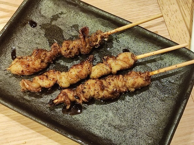 くるくる鶏皮焼き