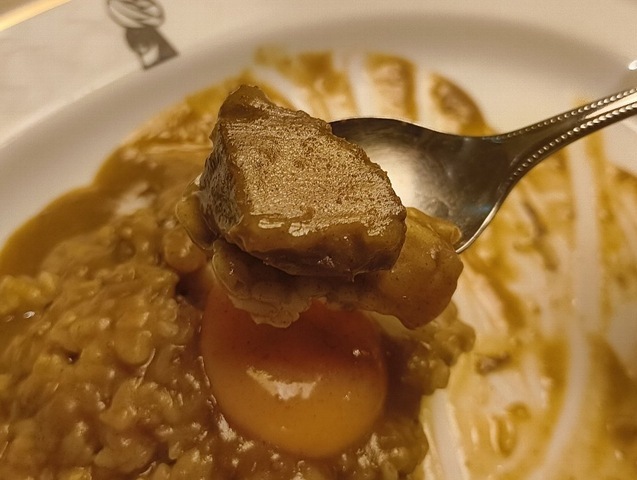 牛肉も食べる