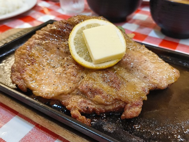岩中ステーキ 最上級ロース 320g