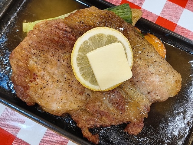 岩中ステーキ 最上級ロース 320g
