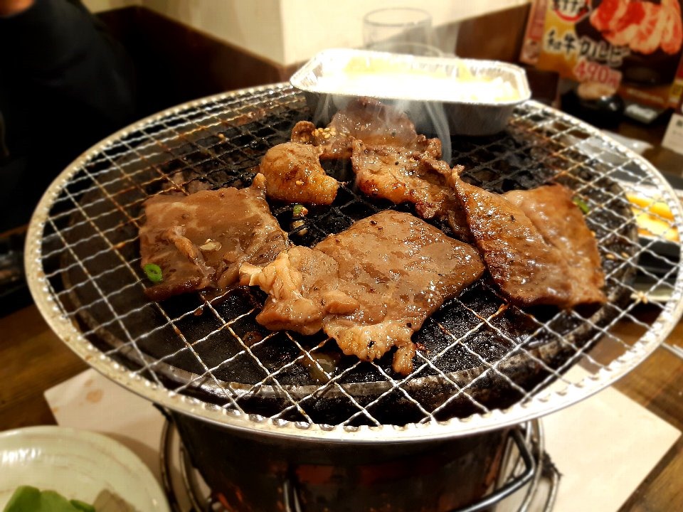 薄い 牛タン にもめげずに 七輪焼肉 だ 七輪焼肉 安安 浅草六区店 台東区浅草1丁目 レクス浅草4f モモログ4