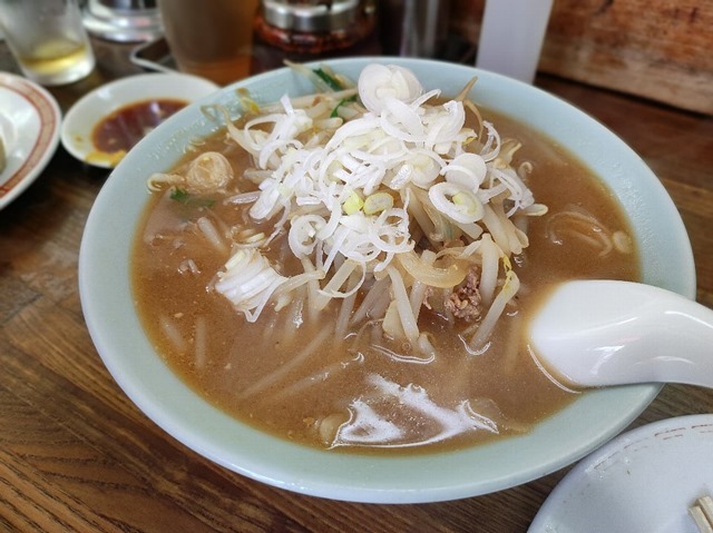 亀戸餃子錦糸町店の味噌ラーメン