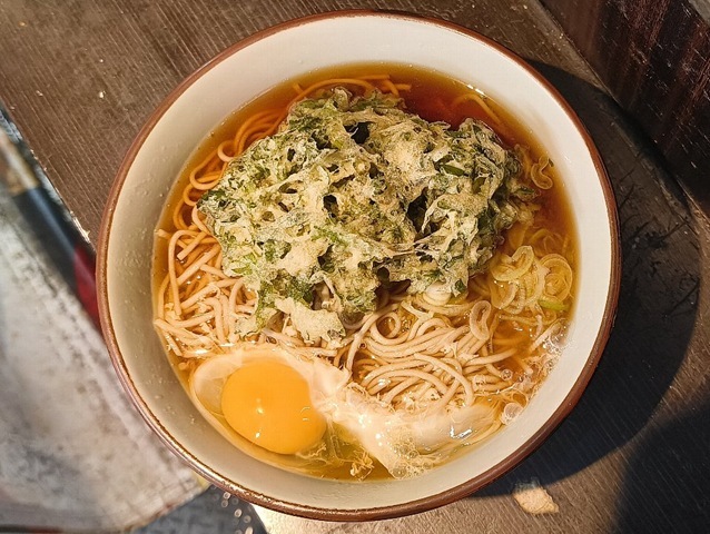 春菊天そばと生たまご