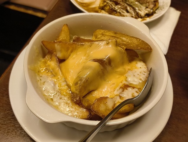 じゃが芋とミートソースチーズ焼き