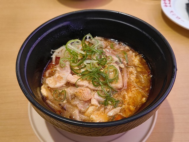 すし屋の酸辛湯麺