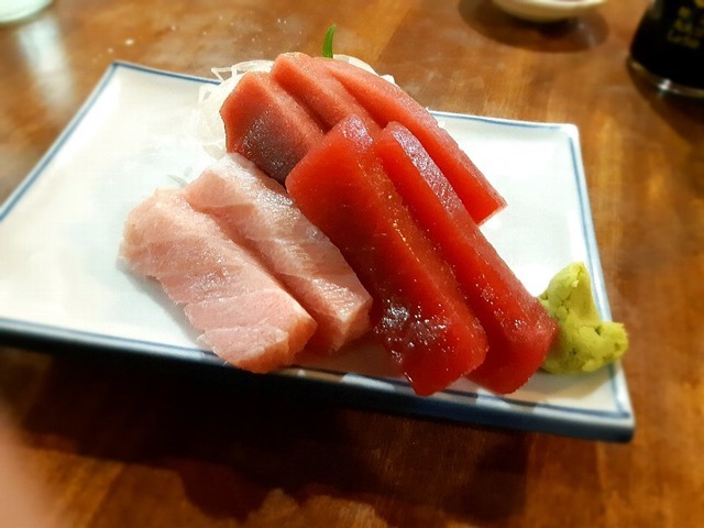 マグロの刺身