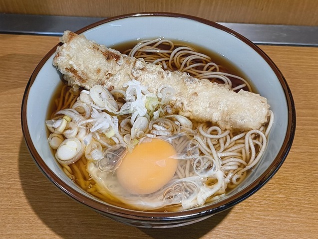 ちくわ天そば玉落とし