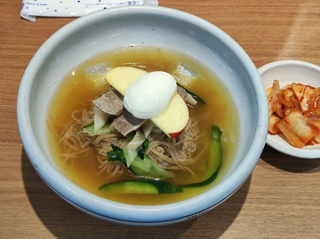 水冷麺＋キムチ