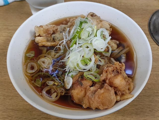 きのこ盛り天＋ミニゲソ天＋太そば（小盛）